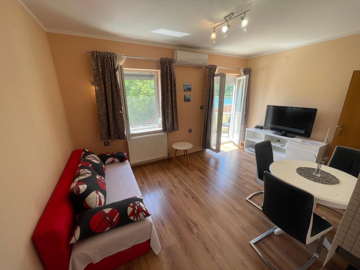 Apartments Duje Ribnica Obrovac Eksteriør billede