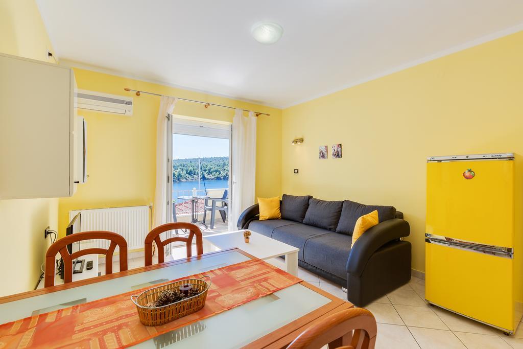 Apartments Duje Ribnica Obrovac Eksteriør billede