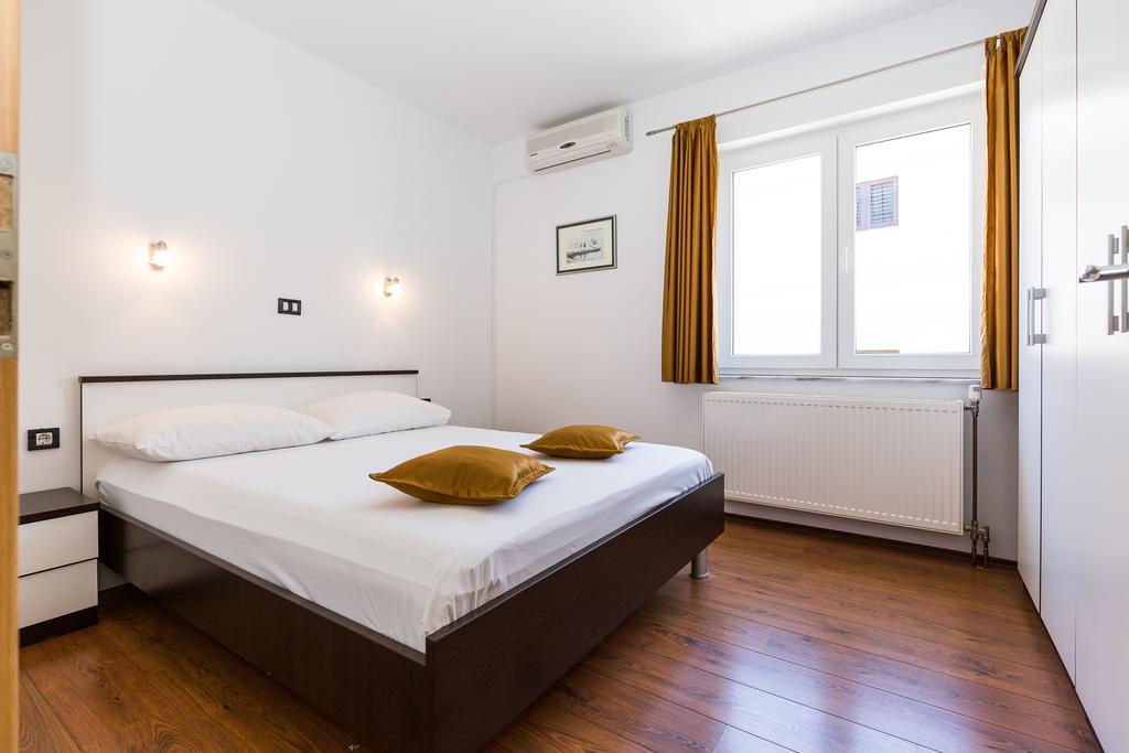 Apartments Duje Ribnica Obrovac Eksteriør billede