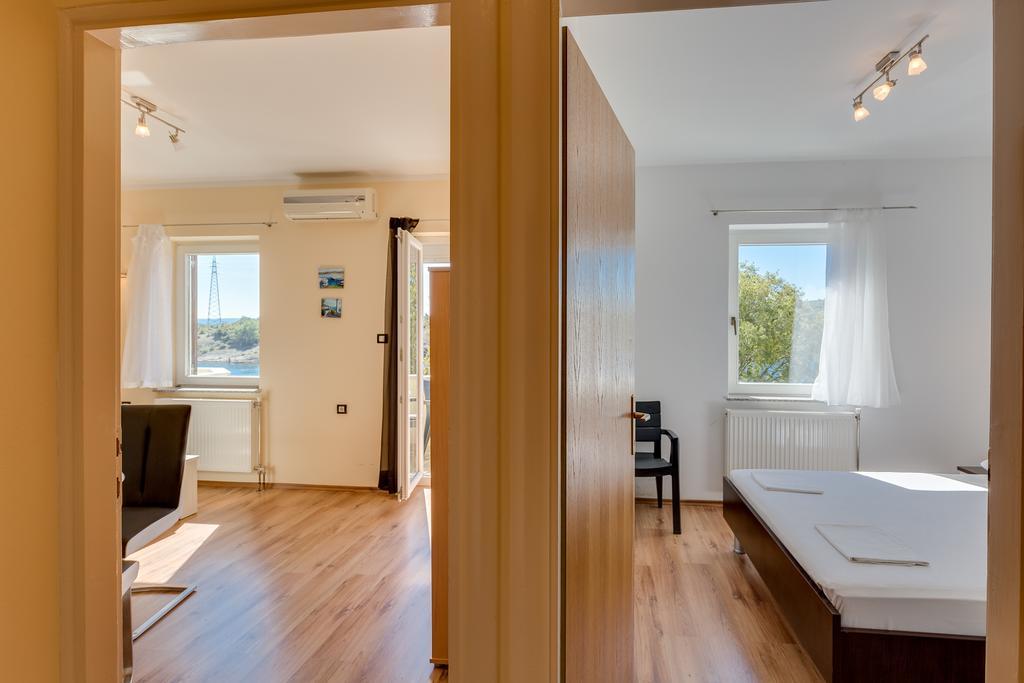 Apartments Duje Ribnica Obrovac Eksteriør billede